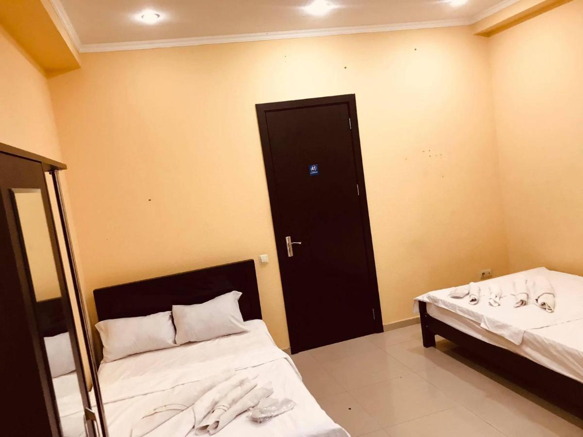 Rostus Hotel Tbilisi Ngoại thất bức ảnh